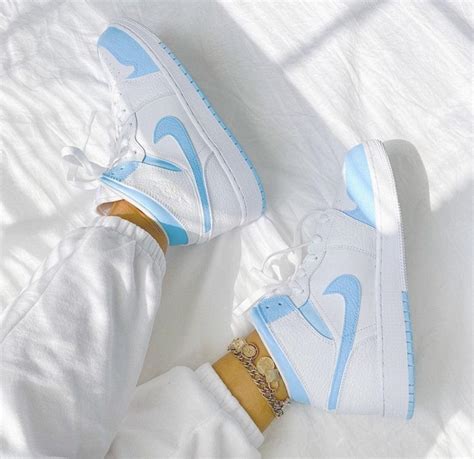 Baby Blue Swoosh Custom Air Jordan 1 – SHECUSTOMIZE