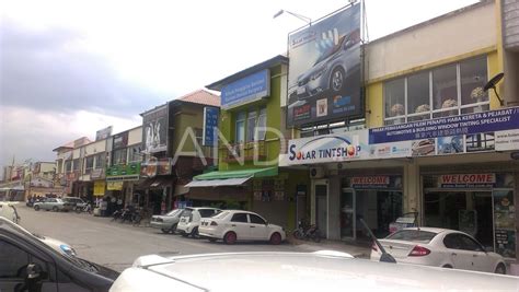 Ampang Waterfront, Bandar Baru Ampang - Property Info, Photos & Statistics | Land+