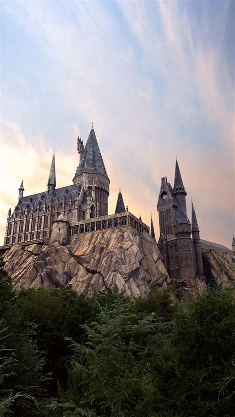 hogwarts castle | Wallpaper achtergronden, Retro kinderkamers, Achtergronden