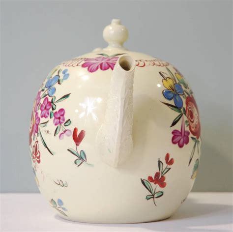 Creamware Teapot, Wedgwood, circa 1775 at 1stDibs