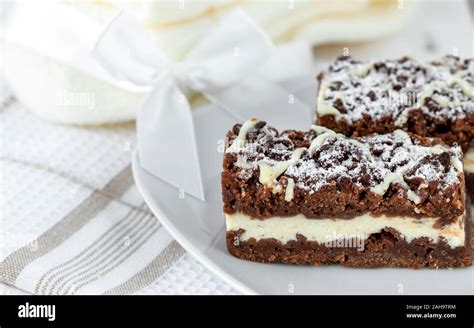 Homemade chocolate cake with cream-cheese filling Stock Photo - Alamy