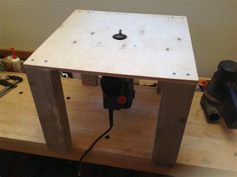 Simple Router Table : 3 Steps - Instructables