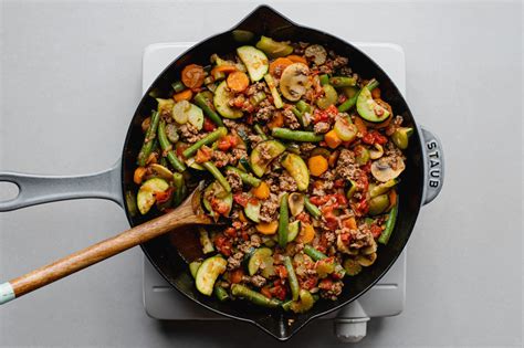 Low-Fat Skillet Ground Beef and Vegetables Recipe