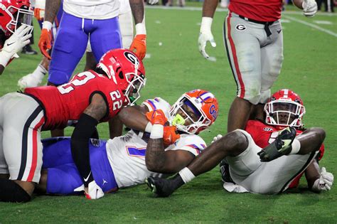 Florida defeated by Georgia 42-20 in annual rivalry game - The ...