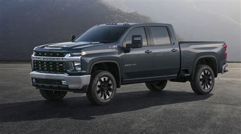 2020 Chevrolet Silverado Heavy Duty is ready to get to work