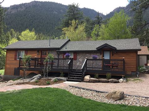 Updated home near beautiful hiking trails - Green Mountain Falls | Colorado springs cabins ...