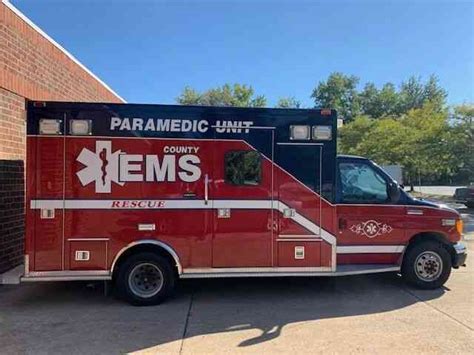 Ford E450 Ambulance, Diesel, Run/Drives great, Clean chassis, 1owner ...