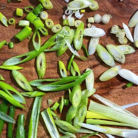 What Are Scallions? Everything You Need to Know | Spice and Life