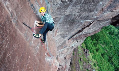 How to Climb: Rock and Gym Climbing Moves and Techniques