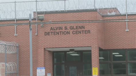 Inmate assaulted by multiple inmates at Alvin S. Glenn Detention Center | WTGS