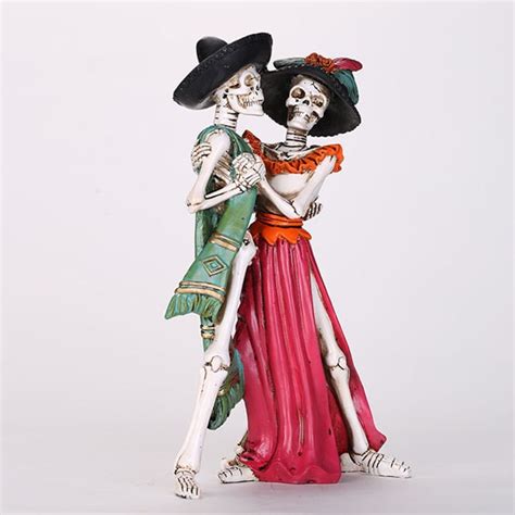 Dancing Skeleton Couple - ApolloBox