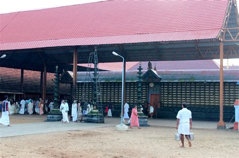 Ambalapuzha Sree Krishna Temple - Ambalapuzha