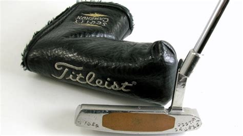 Tiger Woods' old Scotty Cameron putter sells for big money