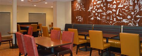 Hotel Dining & Restaurants | TownePlace Suites Olympia