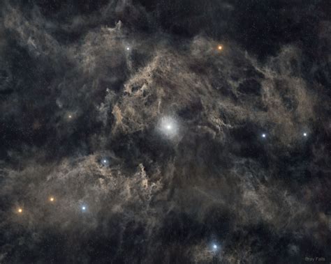 APOD: 2021 April 28 - North Star: Polaris and Surrounding Dust