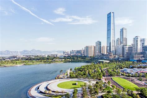 Skyline Of Shenzhen Bay And Buildings And Park Stock Photo - Download ...