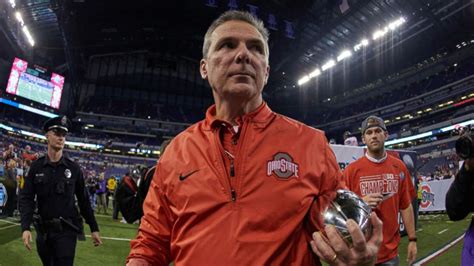 Ohio State coach placed on leave amid probe - Good Morning America