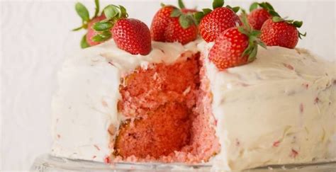 Delicious Pillsbury Strawberry Cake Mix Recipe - Cake Decorist