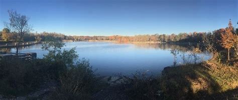 Green Trail - Lake Loop Hiking Trail, Lannon, Wisconsin