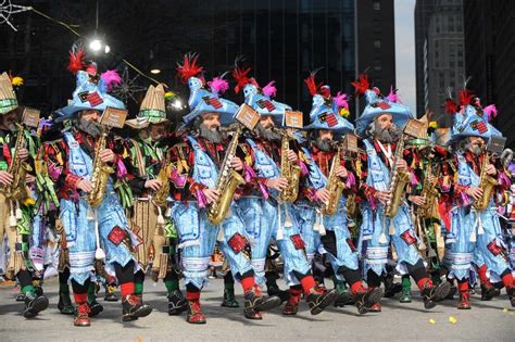 Fralinger String Band 2010 Mummers Parade Wide Angle - Mr Mummer ...