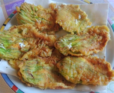 Iris's recipes: Fried zucchini flowers