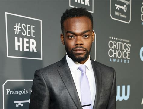 'The Good Place's' William Jackson Harper on 'Neurotic' Chidi, Spills on Why Kristen Bell's ...