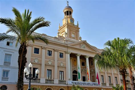 Old Town Hall at Plaza de San Juan de Dios in Cádiz, Spain - Encircle ...