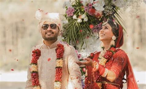 Physics Wallah Co-Founder Alakh Pandey Gets Married With His Girlfriend Shivani Dubey; PICS Go ...