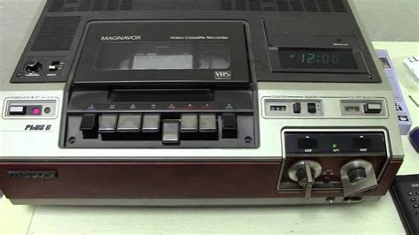 1980 Magnavox VCR Re-assembled - YouTube