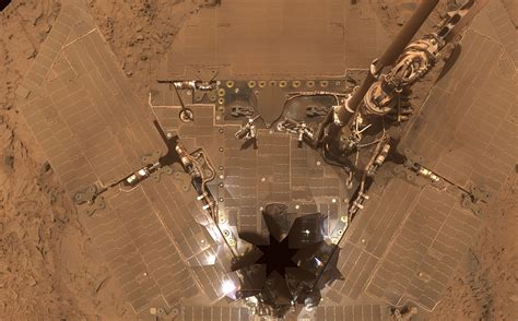 Mars_Spirit_rover’s_solar_panels_covered_with_Dust_-_October_2007 ...