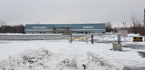 Mohawk Super Bingo - QC-138, Kahnawake, QC J0L 1B0, Canada