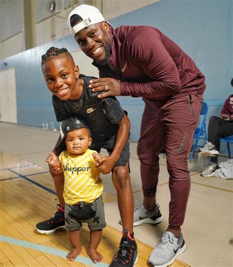 ACTOR KEVIN HART SHARES SOME ADORABLE PHOTOS WITH HIS CHILDREN