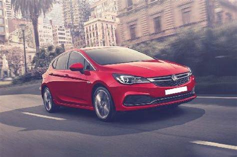 Holden Astra Hatch 2024 Colors in Australia | Zigwheels