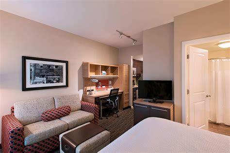 Pet-Friendly West Des Moines Hotel | TownePlace Suites