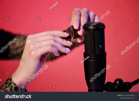 Breaking Chocolate Bar Asmr Stock Photo 2162191887 | Shutterstock