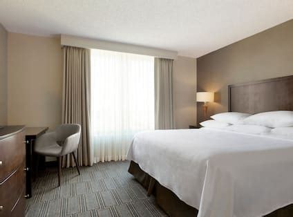 Embassy Suites by Hilton Chicago Lombard Oak Brook Photo Gallery