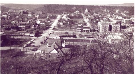 [Downtown Mineral Wells, Texas : January 11, 1919] - Side 1 of 1 - The ...