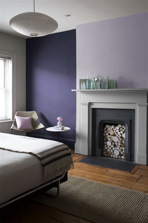 Bedroom Color Ideas & Inspiration | Benjamin Moore | Purple bedrooms, Purple bedroom paint ...