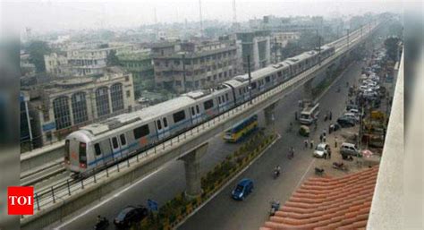 Noida-Greater Noida Metro: Noida, Greater Noida farmers demand metro ...