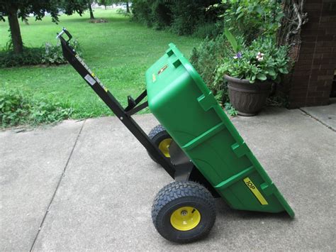 John Deere PCT-100JDC 650 lb. 10 cu. ft. Tow-Behind Cart for Sale ...