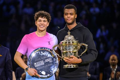 Ben Shelton's finishes as runner-up at Swiss Indoors - Yahoo Sports