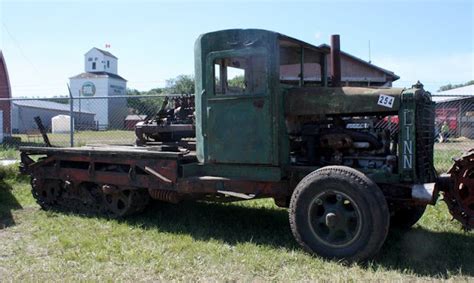 Just A Car Guy: the Linn tractor truck (thanks Denis!)