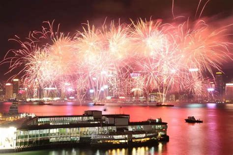 Hong Kong Chinese New Year Fireworks 2018!