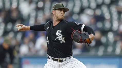 Michael Kopech placed on IL, undergoes knee surgery | Sox On 35th