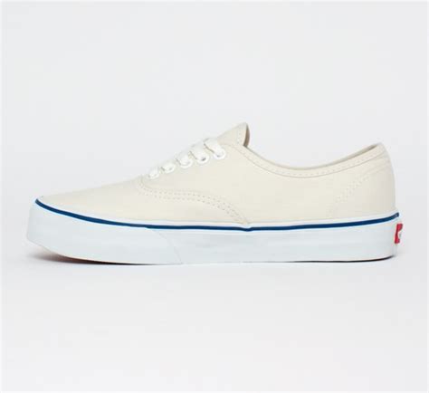 Vans Authentic (White) - Consortium.