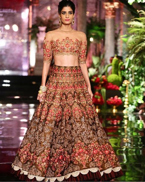 Pin by Suad Habib on Lehenga | Manish malhotra bridal collection, Manish malhotra bridal, Indian ...