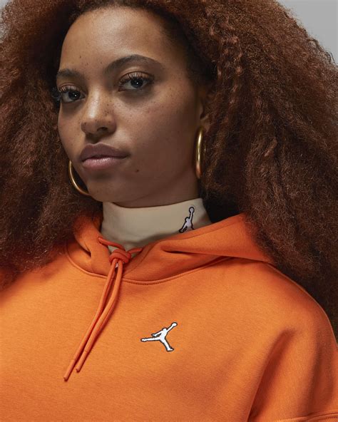 Jordan Brooklyn Women's Fleece Pullover Hoodie. Nike NL