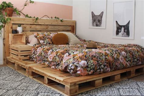 Natural Pallet Bed + Crate Side Table Bed On Crates, Crate Bed Frame, Wood Pallet Bed Frame, Diy ...