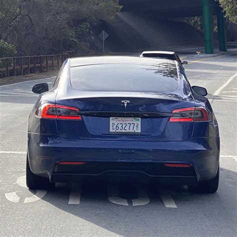 Tesla Model S "Refresh" spotted with Plaid-style widebody and new ...