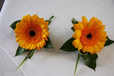 Kathleens Florist, Blackpool: Rainbow Coloured Goldfish Bowl design at ...